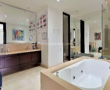 Apartamento de 3 alcobas en venta en Belmira, Bogotá, 317 m² · foto 20 de 20