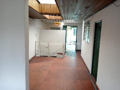 Casa de 5 alcobas en venta en Ciudad Kennedy Oriental, Bogotá, 120 m² · foto 16 de 20