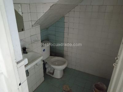 Casa de 5 alcobas en venta en Ciudad Kennedy Oriental, Bogotá, 120 m² · foto 19 de 20