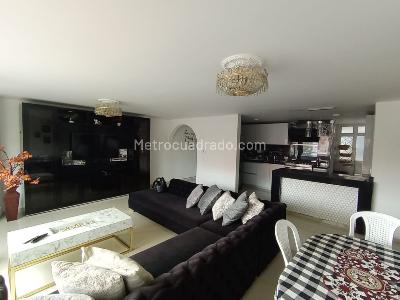 Apartamento en venta en Santa Barbara Central, Bogotá · foto 7 de 20