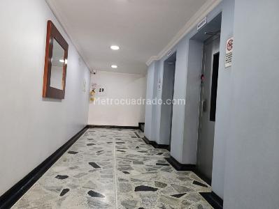 Apartamento en venta en Santa Fe, Bogotá · foto 15 de 17