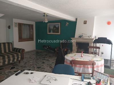 Casa de 5 alcobas en venta en Lagos De Suba, Bogotá, 78 m² · foto 2 de 20
