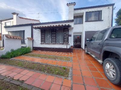 Casa de 4 alcobas en venta en Las Villas, Bogotá, 248 m² · foto 2 de 20