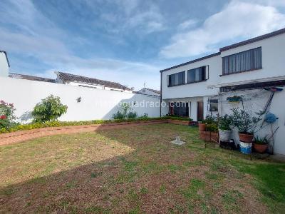 Casa de 4 alcobas en venta en Las Villas, Bogotá, 248 m² · foto 12 de 20