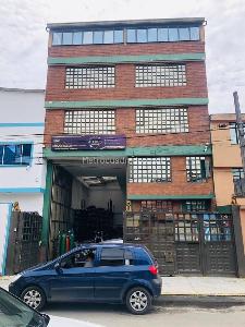 Casa de 5 alcobas en venta en Carvajal Ii Sector, Bogotá, 135 m² · foto 1 de 20