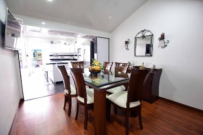 Casa de 5 alcobas en venta en Villa Magdala, Bogotá, 350 m² · foto 11 de 20