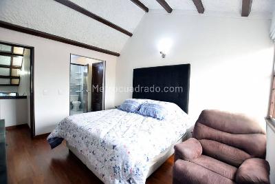 Casa de 5 alcobas en venta en Villa Magdala, Bogotá, 350 m² · foto 13 de 20