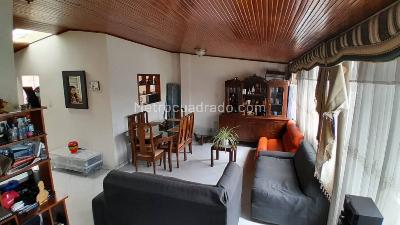 Casa de 5 alcobas en venta en Bosque Popular, Bogotá, 253 m² · foto 4 de 14