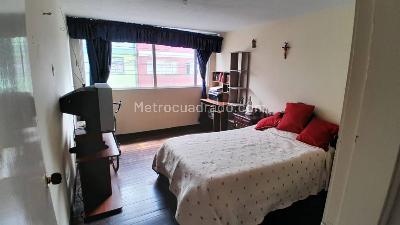 Casa de 5 alcobas en venta en Bosque Popular, Bogotá, 253 m² · foto 8 de 14
