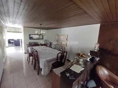 Casa de 4 alcobas en venta en Pasadena, Bogotá, 243 m² · foto 6 de 20