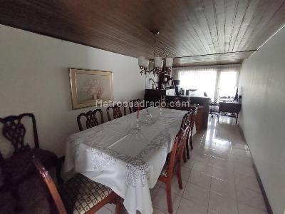 Casa de 4 alcobas en venta en Pasadena, Bogotá, 243 m² · foto 8 de 20
