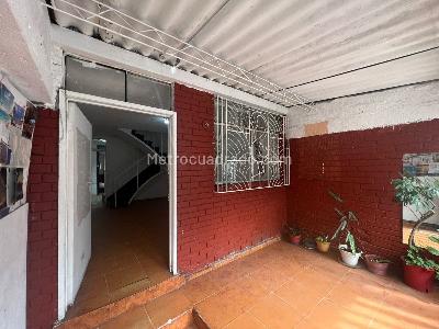 Casa de 5 alcobas en venta en La Estradita, Bogotá, 125 m² · foto 3 de 20
