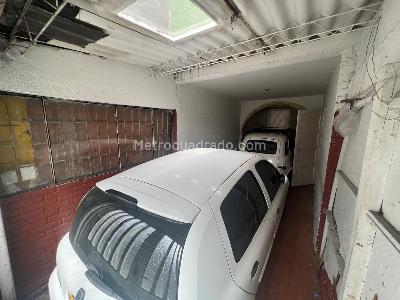 Casa de 5 alcobas en venta en La Estradita, Bogotá, 125 m² · foto 6 de 20