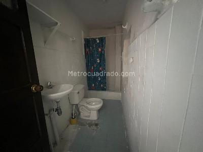 Casa de 5 alcobas en venta en La Estradita, Bogotá, 125 m² · foto 13 de 20