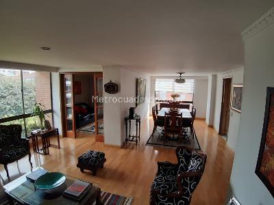 Apartamento en venta en Santa Barbara Central, Bogotá · foto 3 de 20