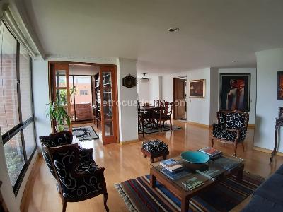 Apartamento en venta en Santa Barbara Central, Bogotá · foto 7 de 20