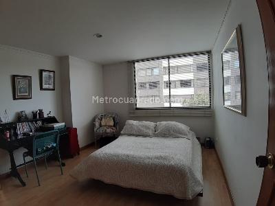 Apartamento en venta en Santa Barbara Central, Bogotá · foto 15 de 20