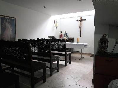 Casa de 5 alcobas en venta en Ilarco, Bogotá, 380 m² · foto 15 de 20