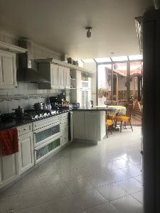 Casa de 5 alcobas en venta en Ilarco, Bogotá, 380 m² · foto 18 de 20
