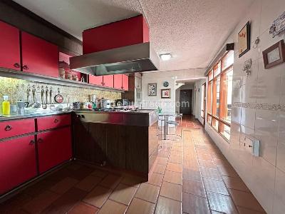 Casa en venta en La Castellana, Bogotá · foto 11 de 20