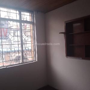 Casa de 5 alcobas en venta en Santa Isabel, Bogotá, 262 m² · foto 5 de 20