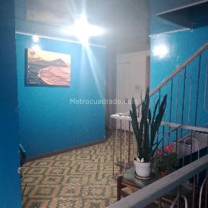 Casa de 5 alcobas en venta en Santa Isabel, Bogotá, 262 m² · foto 8 de 20