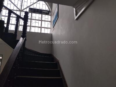Casa de 5 alcobas en venta en Chapinero, Bogotá, 222 m² · foto 3 de 14