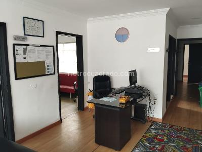 Casa de 5 alcobas en venta en Chapinero, Bogotá, 222 m² · foto 5 de 14