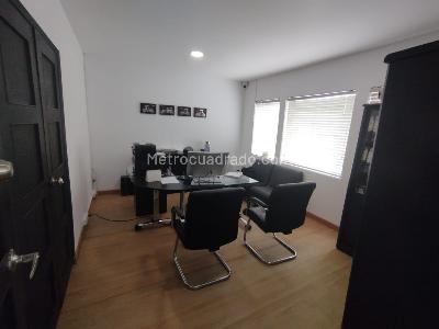 Casa de 5 alcobas en venta en Chapinero, Bogotá, 222 m² · foto 10 de 14