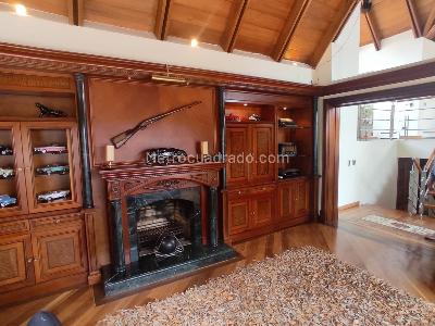 Casa de 4 alcobas en venta en Bosque De Pinos, Bogotá, 932 m² · foto 12 de 20