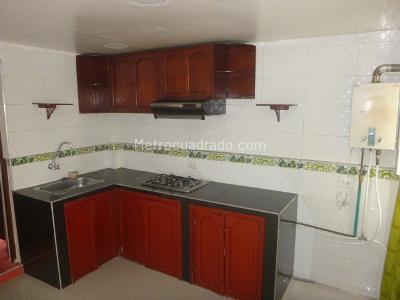 Casa de 5 alcobas en venta en Las Aguas, Bogotá, 152 m² · foto 15 de 19