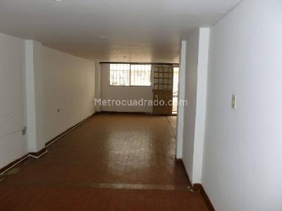 Casa de 5 alcobas en venta en Ciudad Kennedy Central, Bogotá, 119 m² · foto 3 de 18