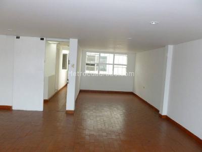 Casa de 5 alcobas en venta en Ciudad Kennedy Central, Bogotá, 119 m² · foto 7 de 18
