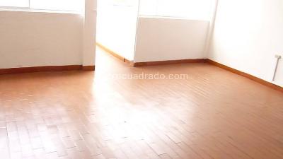 Casa de 5 alcobas en venta en Ciudad Kennedy Central, Bogotá, 119 m² · foto 8 de 18