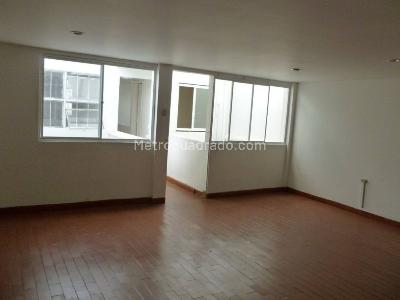 Casa de 5 alcobas en venta en Ciudad Kennedy Central, Bogotá, 119 m² · foto 9 de 18