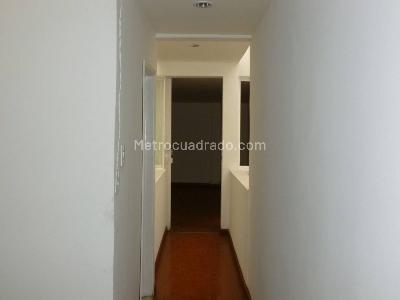 Casa de 5 alcobas en venta en Ciudad Kennedy Central, Bogotá, 119 m² · foto 13 de 18
