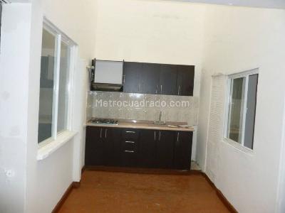 Casa de 5 alcobas en venta en Ciudad Kennedy Central, Bogotá, 119 m² · foto 14 de 18