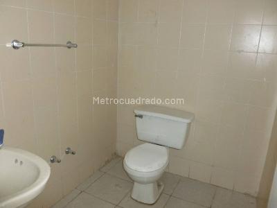 Casa de 5 alcobas en venta en Ciudad Kennedy Central, Bogotá, 119 m² · foto 15 de 18