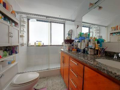 Apartamento de 3 alcobas en venta en Molinos Norte, Bogotá, 164 m² · foto 13 de 20