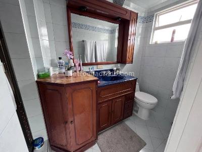Casa de 5 alcobas en venta en Rincon Santo, Bogotá, 230 m² · foto 9 de 20