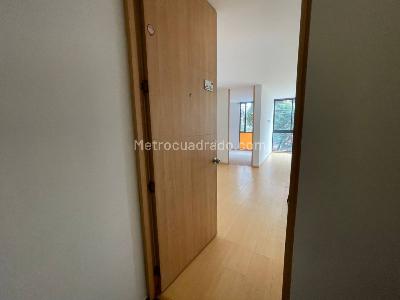 Apartamento de 2 alcobas en venta en Chapinero Noroccidental, Bogotá, 55 m² · foto 7 de 18