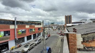 Casa de 5 alcobas en venta en Rionegro, Bogotá, 233 m² · foto 8 de 18