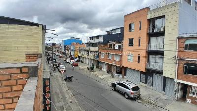 Casa de 5 alcobas en venta en Rionegro, Bogotá, 233 m² · foto 9 de 18