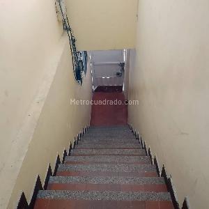 Casa de 5 alcobas en venta en Las Mercedes, Bogotá, 148 m² · foto 11 de 18