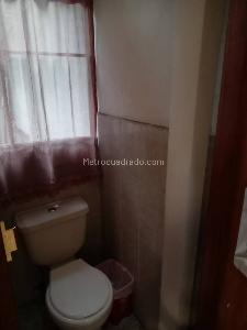Casa de 5 alcobas en venta en Santa Teresita, Bogotá, 418 m² · foto 14 de 20