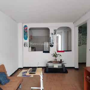 Casa de 5 alcobas en venta en Colon, Bogotá, 126 m² · foto 5 de 20