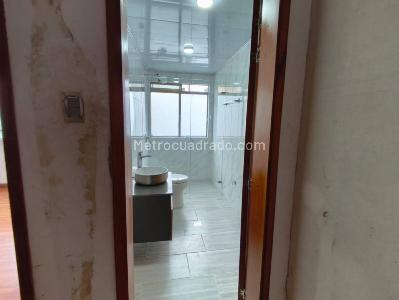 Casa de 4 alcobas en venta en Popular Modelo, Bogotá, 246 m² · foto 19 de 20