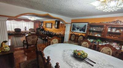 Casa de 4 alcobas en venta en Fontibon Centro, Bogotá, 200 m² · foto 5 de 20