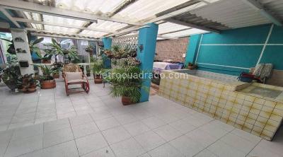 Casa de 4 alcobas en venta en Fontibon Centro, Bogotá, 200 m² · foto 8 de 20