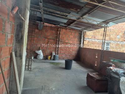 Casa de 5 alcobas en venta en Bravo Paez Quiroga, Bogotá, 538 m² · foto 3 de 20